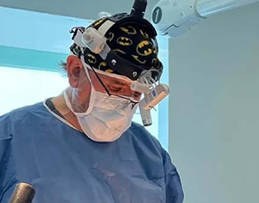 Dr Bucio performing Surgery